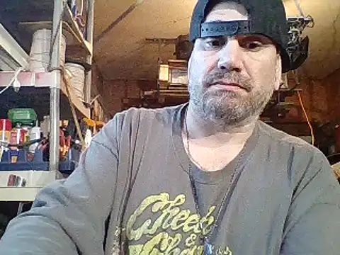 Snapshot of clitstitsandbongrips chatting on 01-28-25, 04:08 clitstitsandbongrips online show from 01-28-25, 04:08