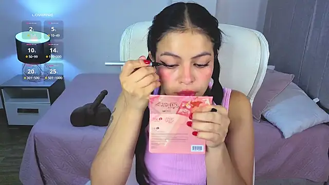 Eliie Ruizz online show from 01-11-26, 04:30