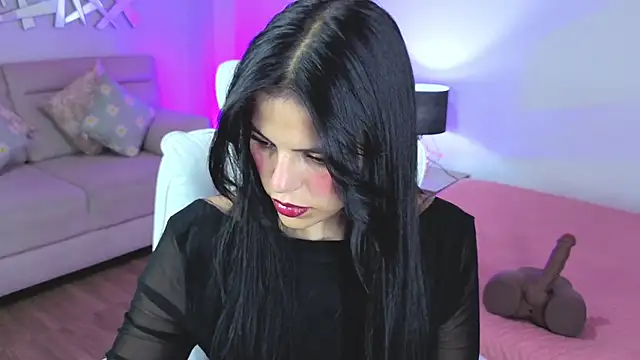 Eliie Ruizz online show from 05-16-26, 04:44