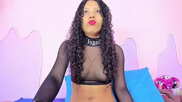 Snapshot of Mingie_Rouse chatting on 11-25-25, 11:54 Mingie Rouse online show from 11-25-25, 11:54