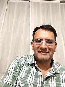 RogueTraveler online show from 03-04-25, 02:27