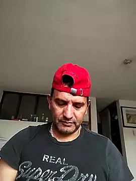 RogueTraveler online show from 03-18-25, 06:28