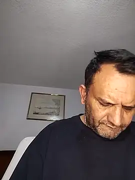 RogueTraveler online show from 11-02-25, 03:22