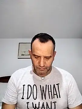 RogueTraveler online show from 09-18-25, 02:58