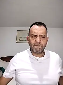 RogueTraveler online show from 09-20-25, 03:44