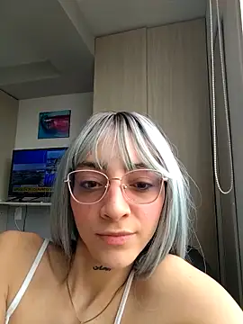 Dani pegin online show from 10-12-25, 03:02