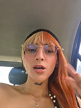 Snapshot of Dani_pegin chatting on 05-27-26, 03:19 Dani pegin online show from 05-27-26, 03:19