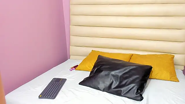 ZaritaLenon online show from 09-26-25, 10:27