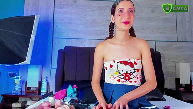 ZaritaLenon online show from 04-20-26, 08:54