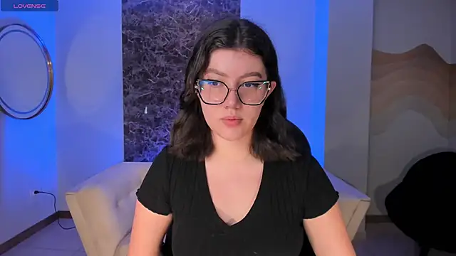 AmberFarrell online show from 11-21-25, 08:19