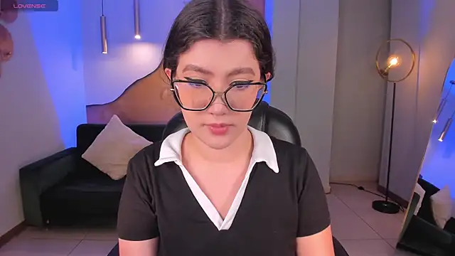 AmberFarrell online show from 11-10-25, 08:25