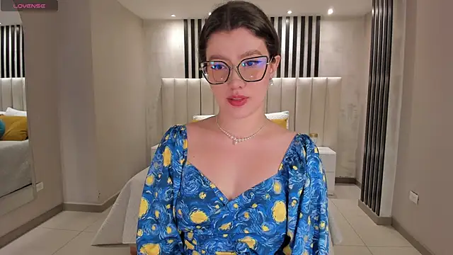 AmberFarrell online show from 10-25-25, 11:05