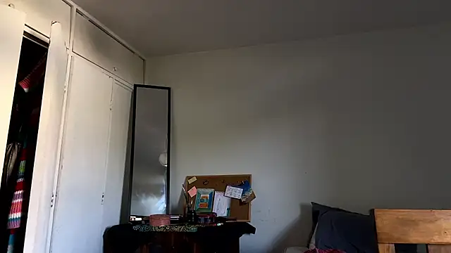 Snapshot of villanocat chatting on 12-22-24, 09:09 villanocat online show from 12-22-24, 09:09