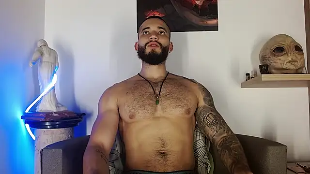 Morgann jones online show from 06-07-26, 10:37