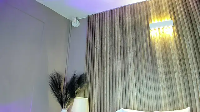 HannaPaola online show from 03-26-26, 10:29