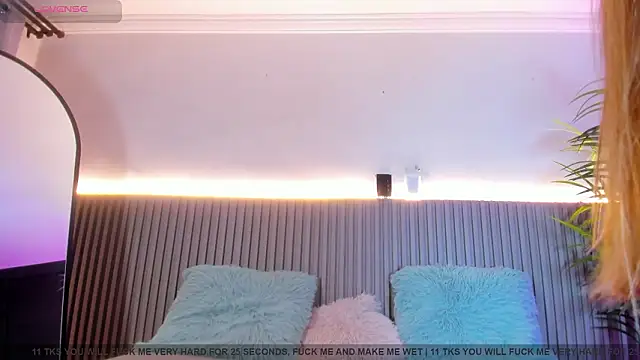 valentina lux online show from 03-03-26, 07:10