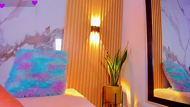 valentina lux online show from 09-19-25, 03:21