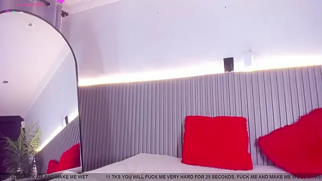 valentina lux online show from 03-25-26, 07:24