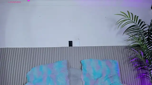 valentina lux online show from 06-02-26, 07:25