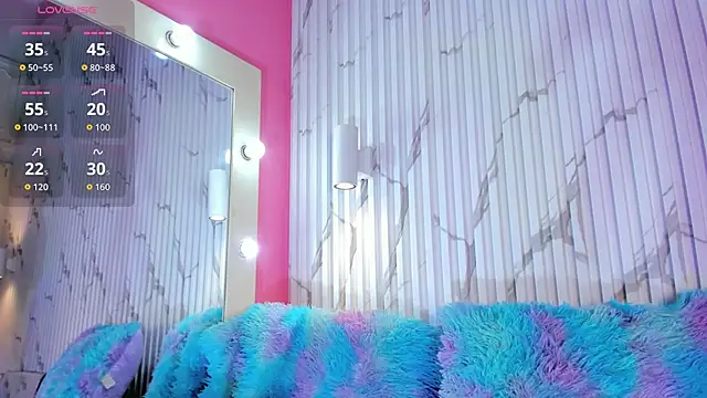 valentina lux online show from 10-28-25, 07:13