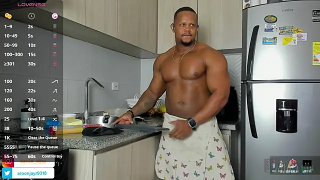 Aaron ST online show from 10-10-25, 06:31