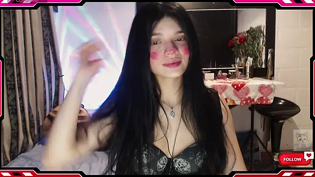 Sarahgin online show from 10-02-25, 06:17