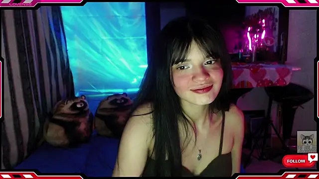 Sarahgin online show from 10-23-25, 07:56