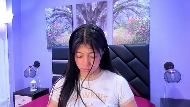 KimberlyVillaLobos online show from 11-18-25, 11:35