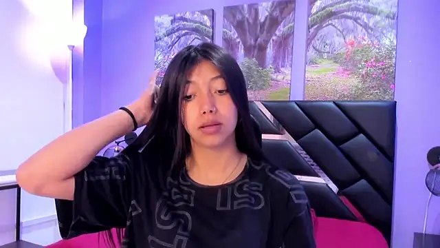 KimberlyVillaLobos online show from 11-14-25, 12:20