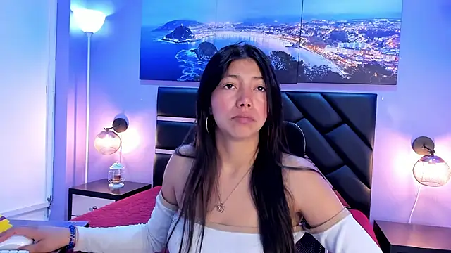 KimberlyVillaLobos online show from 04-13-26, 11:36