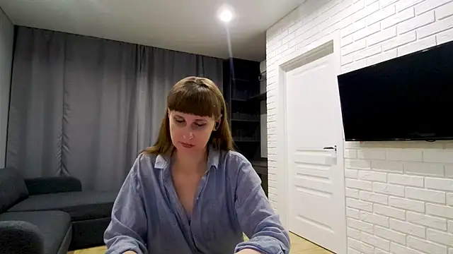 Daniella Lorente online show from 05-15-26, 11:47