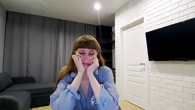 Daniella Lorente online show from 05-15-26, 11:25