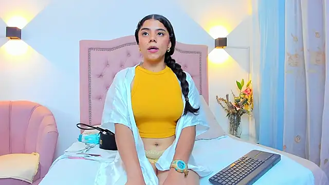 JulieeHabubu online show from 09-24-25, 04:41