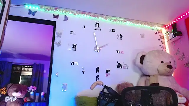 Snapshot of goddess_BigassCock chatting on 02-11-26, 07:52 goddess BigassCock online show from 02-11-26, 07:52