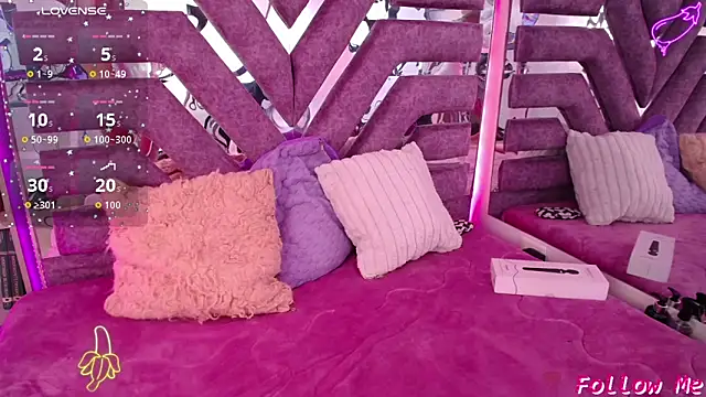 AliceWalker 11 online show from 10-10-25, 08:20