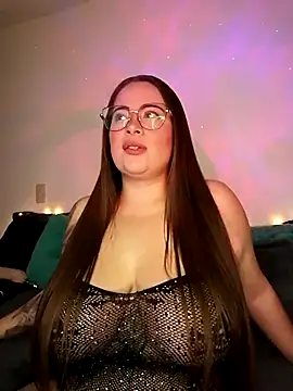 soofy   online show from 04-15-26, 03:56