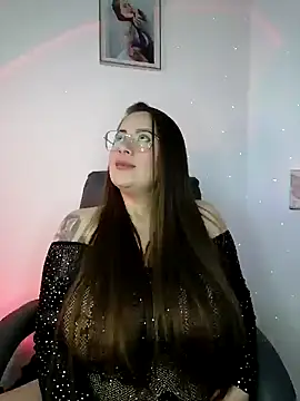Snapshot of soofy__ chatting on 10-10-25, 02:45 soofy online show from 10-10-25, 02:45