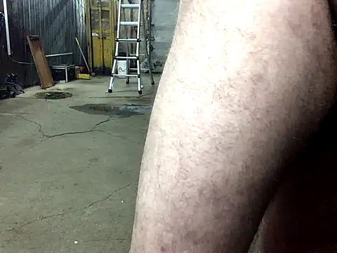 Frankdick01 online show from 11-11-25, 03:12