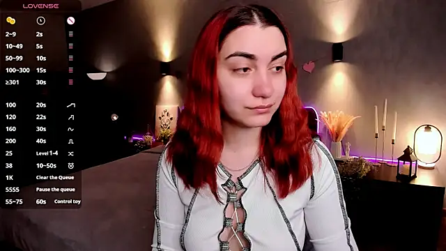 Snapshot of hannacheekss_ chatting on 07-13-26, 02:11 hannacheekss online show from 07-13-26, 02:11