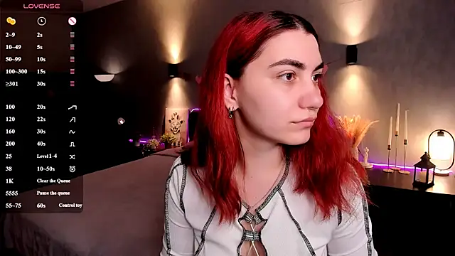 Snapshot of hannacheekss_ chatting on 07-06-26, 02:07 hannacheekss online show from 07-06-26, 02:07