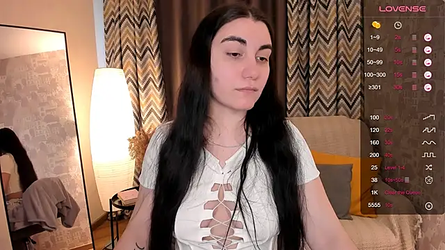 hannacheekss  online show from 03-03-25, 05:16