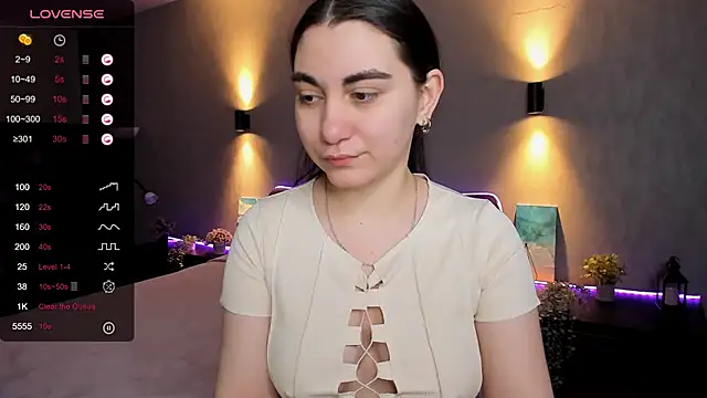 hannacheekss  online show from 02-28-25, 02:09