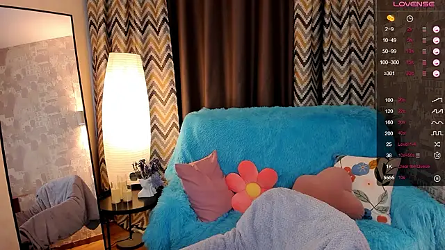 hannacheekss  online show from 02-03-26, 06:22