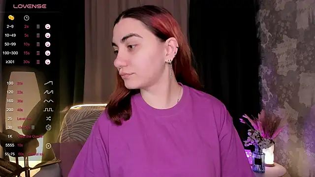 hannacheekss  online show from 10-15-25, 02:10