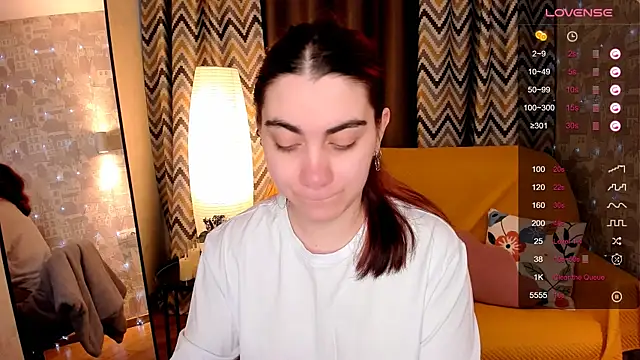 hannacheekss  online show from 04-02-26, 02:08