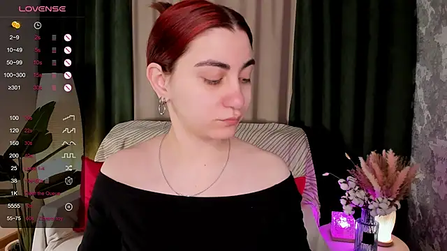 hannacheekss  online show from 04-29-26, 02:05
