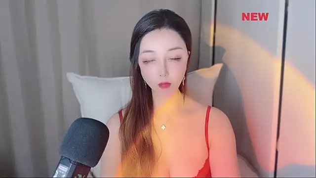 Snapshot of Ssssss520 chatting on 03-18-25, 09:01 Ssssss520 online show from 03-18-25, 09:01