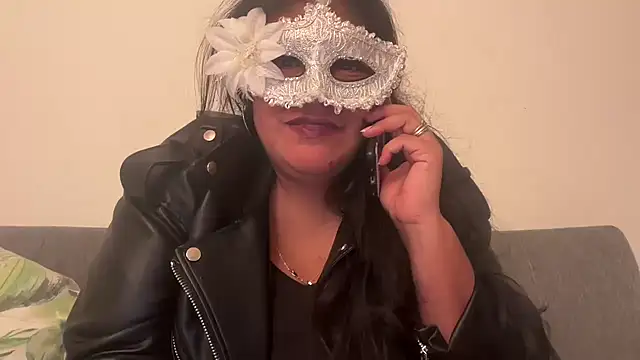 MashaCL online show from 11-05-25, 06:11