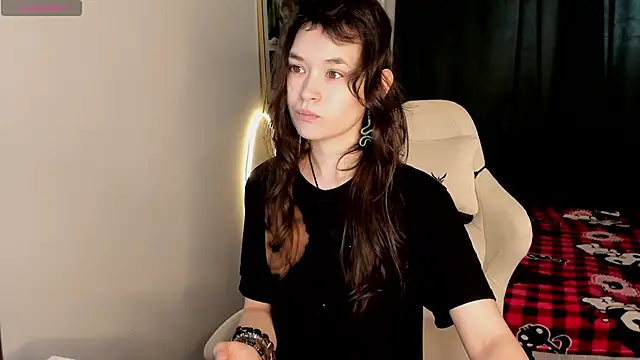 Emily Strikeee online show from 03-15-26, 04:19