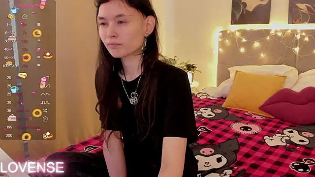 Emily Strikeee online show from 02-22-26, 10:17